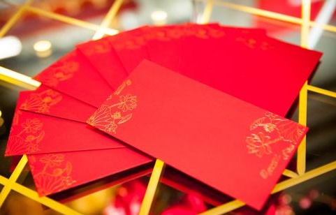 孩過年收兩萬紅包秒殺父母年終獎，孩子紅包你會怎么處理？——安穎心理蔡宋華接受惠州電視臺采訪